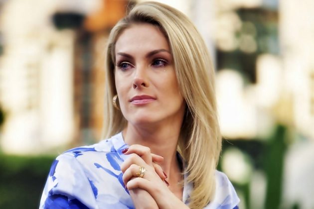 Hickmann emocionada - Foto: Divulgação