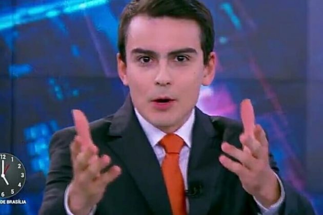 Dudu Camargo no comando do 'Primeiro Impacto' - Reprodução/Instagram