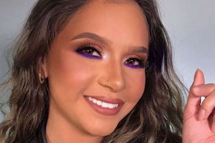 Ex-BBB Gizelly rebate críticas sobre falta de higiene e desabafa: “É muito difícil”