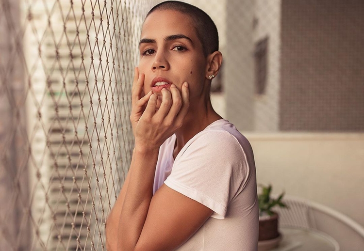 Pérola Faria contrai coronavírus e atores de novela da Record apresentam sintomas