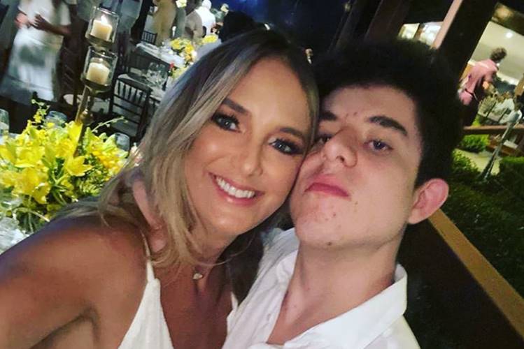 Ticiane Pinheiro emociona ao falar sobre filho de Marcos Mion