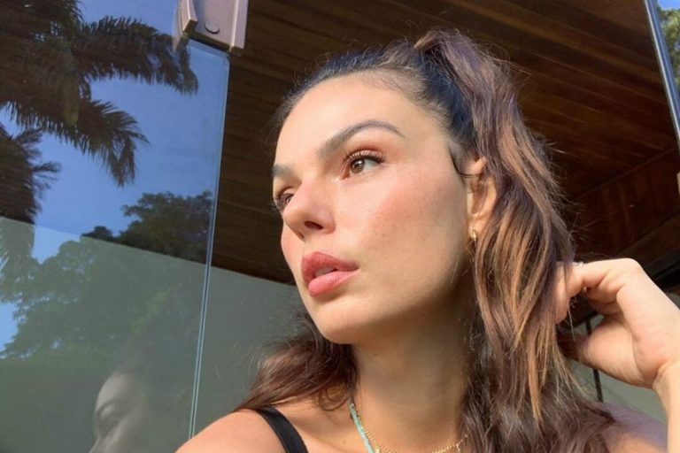 Isis Valverde emociona ao falar sobre triste morte