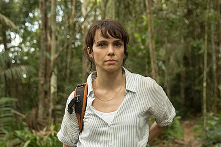Débora Falabella defende exibição de ‘Aruanas’ na Globo