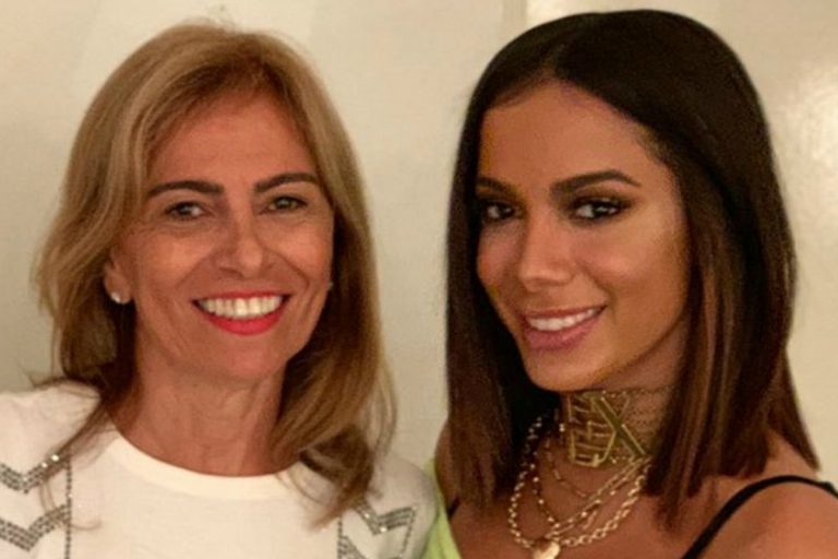 Verdadeiro motivo sobre mãe de Anitta sair da casa da cantora vem à tona e surpreende