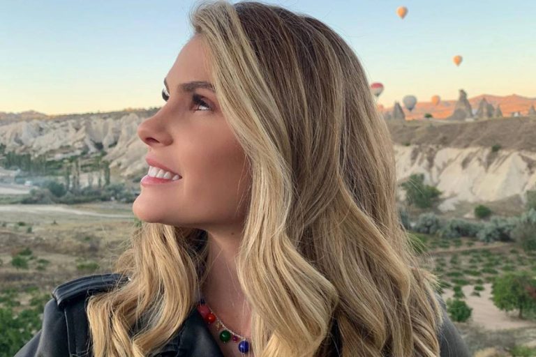 Bárbara Evans completa 29 anos e reflete: “Voe sempre alto”