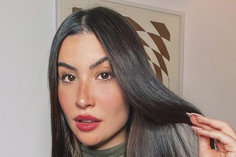 Bianca Andrade faz revelação picante sobre primeira vez com mulher