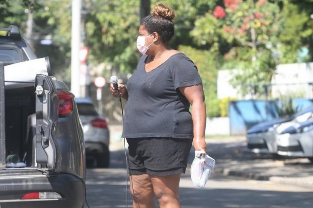 Cacau Protásio quebra quarentena e arrecada alimentos no Rio de Janeiro - Fabio Martins/AgNews