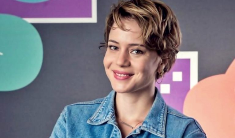 Leandra Leal mostra novo corte de cabelo feito à máquina pelo namorado