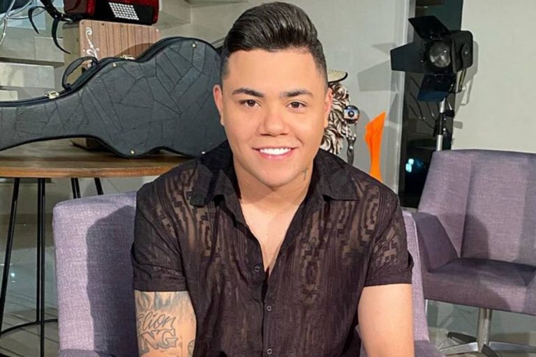 Felipe Araújo lança EP com música para o irmão falecido