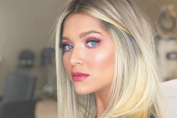 Lyandra Costa, filha do falecido sertanejo Leandro, comemora cinco anos de namoro