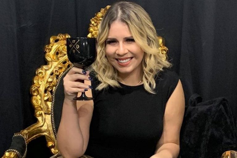 Marília Mendonça fala sobre saudade dos palcos: “Logo todos nós vamos nos reencontrar”