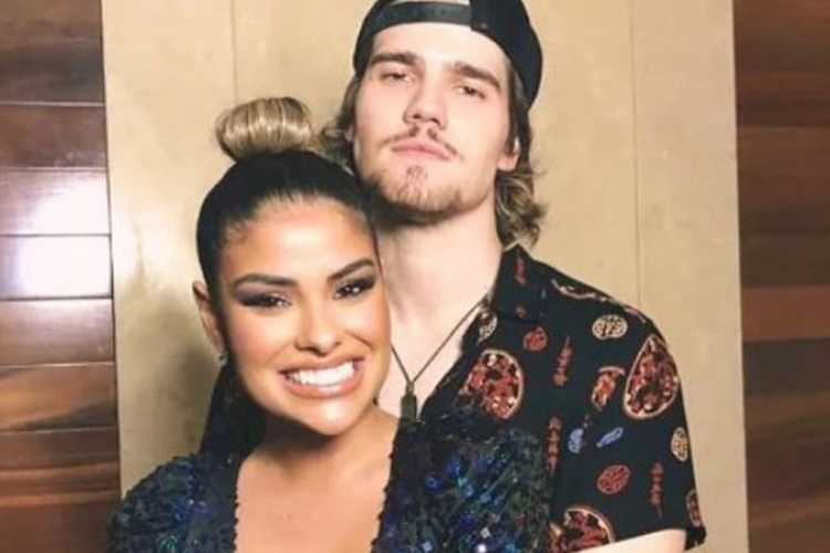 Munik Nunes é detonada por cantora após assumir romance com sertanejo: “Coitada”