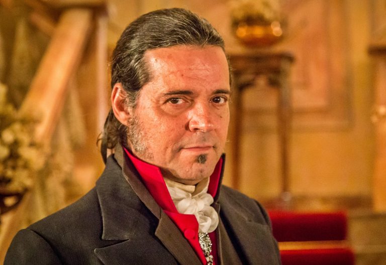 Novo Mundo: Joaquim revela a Bonifácio o que descobriu sobre Thomas