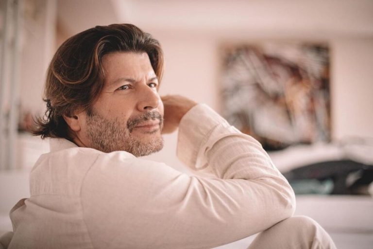 Paulo Ricardo surpreende e anuncia adoção