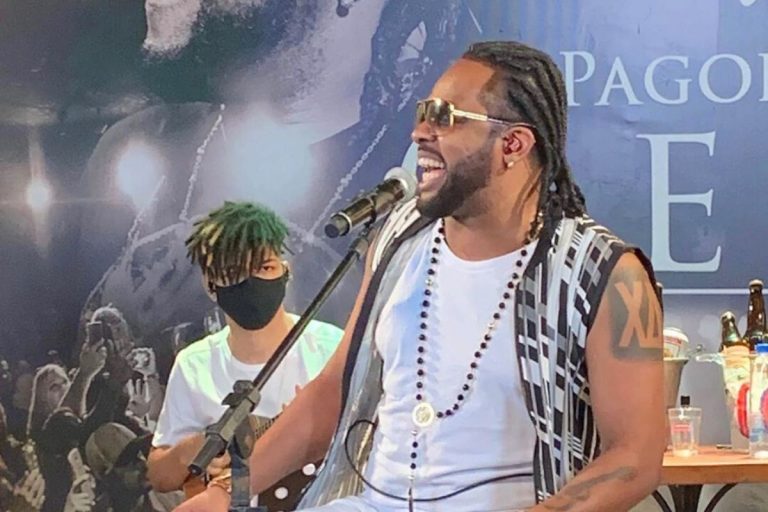 Sobrinho de Xande de Pilares é o novo vocalista do ‘Revelação’