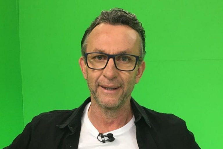 Craque Neto voltará a jogar futebol em partida exibida pela Band