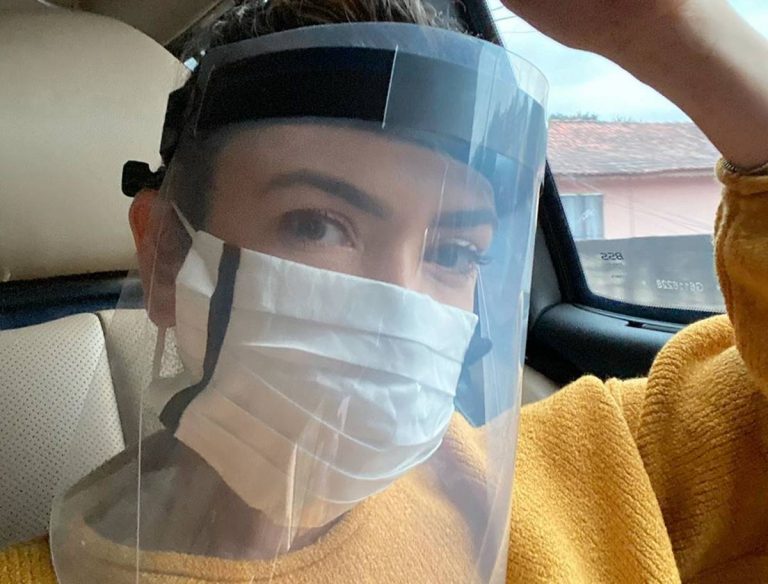 Patricia Abravanel surge mascarada e comenta sobre novo estilo de vida