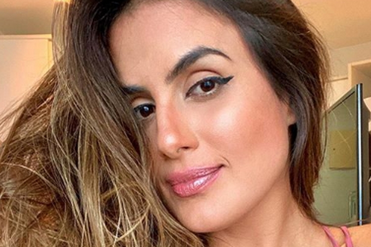 Ex-BBB Carol Peixinho abre o jogo sobre romance durante quarentena