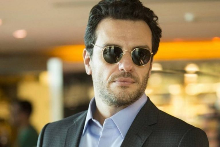 Rodrigo Lombardi agita a web ao surgir como Alex de ‘Verdades Secretas’