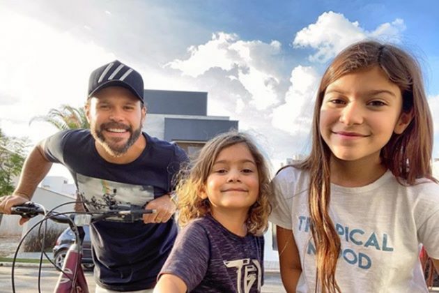 Sertanejo Marcos com os filhos reprodução Instagram1