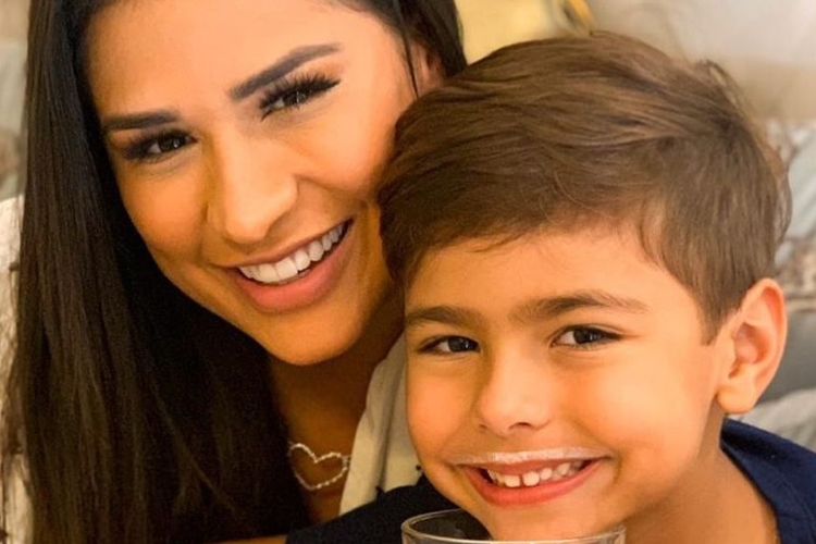 Filho de Simone Mendes surpreende a cantora ao responder pergunta sobre paquera