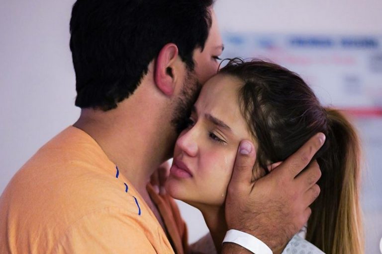 Biah Rodrigues, esposa do sertanejo Sorocaba, emociona com registro inédito durante parto