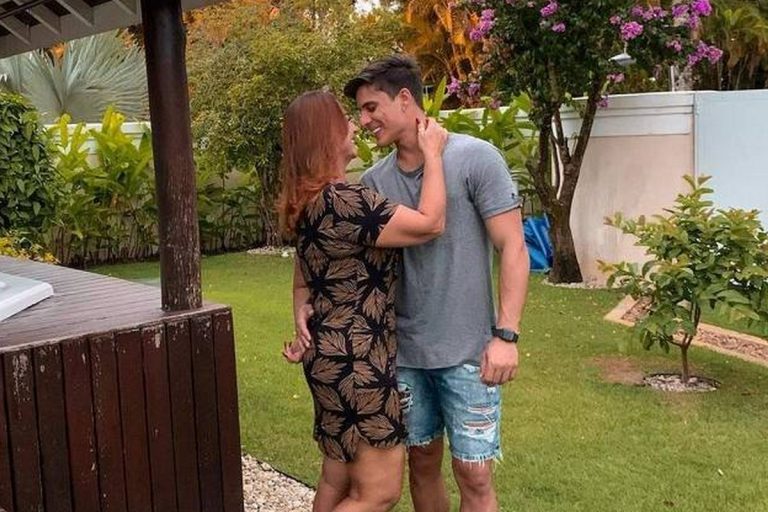 Mãe de Neymar acaba namoro com Tiago Ramos sob pressão da família