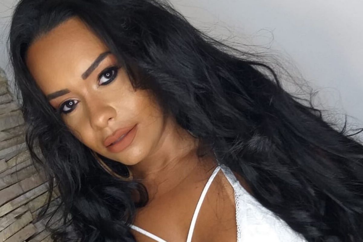 A rainha de bateria Raíssa de Oliveira - Reprodução: Instagram