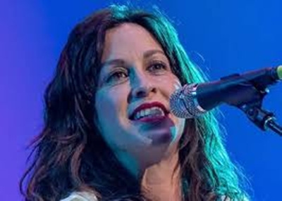 Alanis Morissette - Instagram