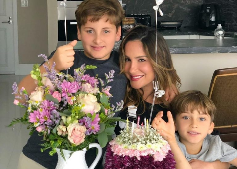 Claudia Leitte anuncia live para o dia do aniversário