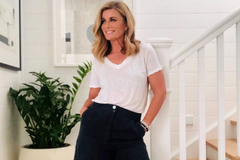 Ex-modelo exibe cicatriz no rosto após retirar câncer