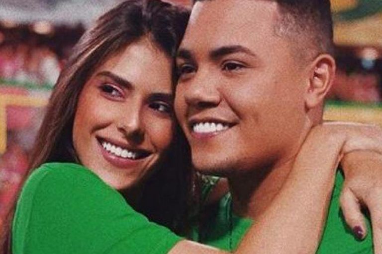 Namorada do sertanejo Felipe Araújo joga indireta polêmica e gera revolta