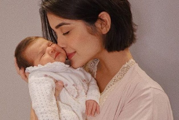 Letícia Almeida e filha Maria Teresa reprodução Instagram