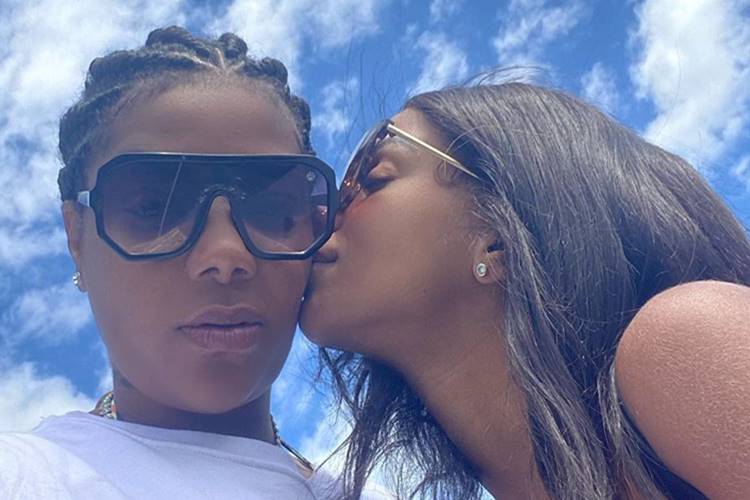 Ludmilla ganha dança da esposa e se declara: “Sou apaixonada”