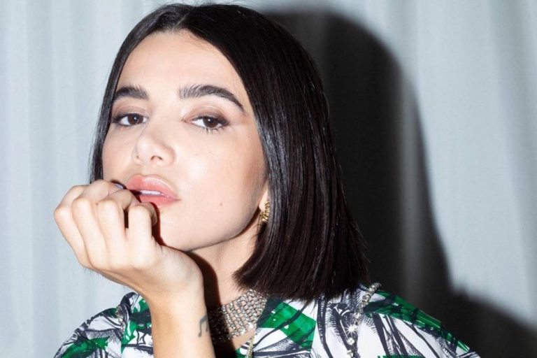 Manu Gavassi publica foto do BBB e ex-sisters comentam: ‘Chega a doer’