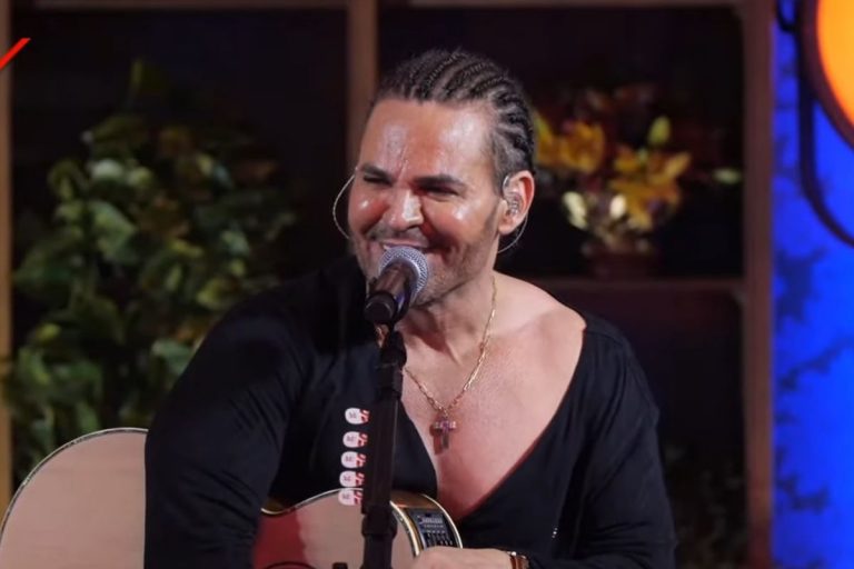 Sertanejo Eduardo Costa revela o seu amor e surpreende com afirmação: “Eu gosto no pelo”