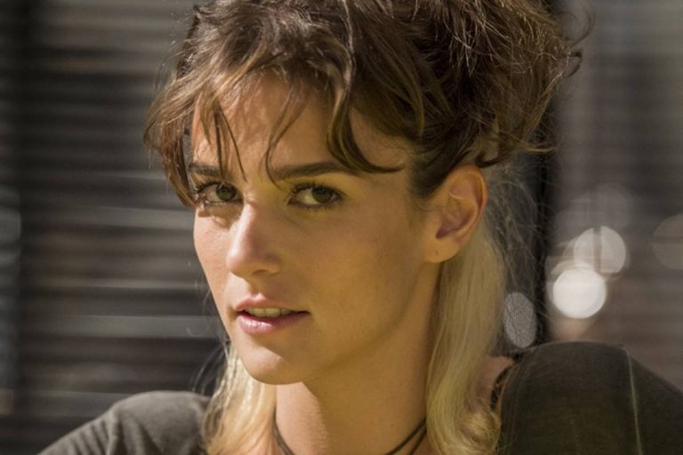 Totalmente Demais: Sofia reaparece após forjar morte