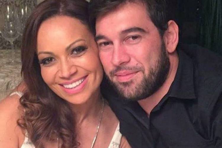 Separada, Solange Almeida abre o coração sobre novo romance e levanta suspeitas