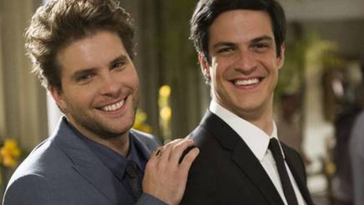 Mateus Solano relembra cena com Thiago Fragoso em Amor à Vida: 