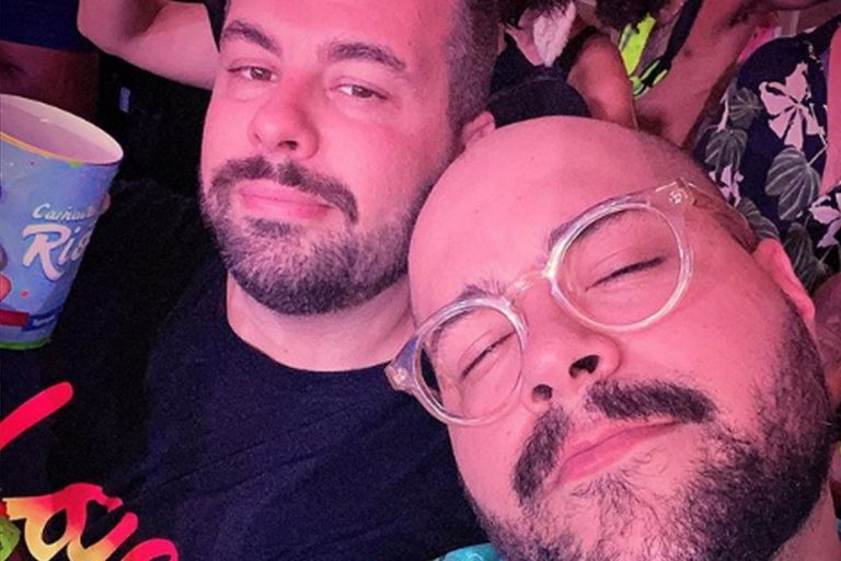 Tiago Abravanel abre o coração ao falar sobre intimidades com o marido