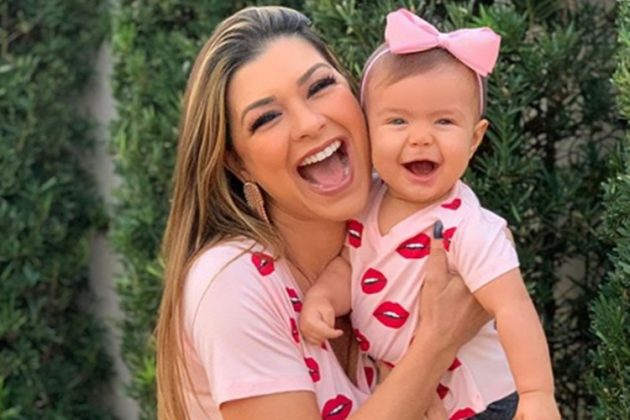 Amanda Françozo e filha Vitória reprodução instagram