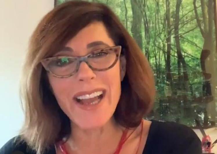 Em live com ator, Christiane Torloni confirma convite para ‘Verdades Secretas 2’