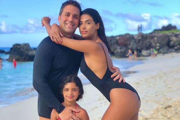 Flávia e a família - Instagram Flávia Noronha desabafa sobre crise no casamento: "Cheguei no meu limite"