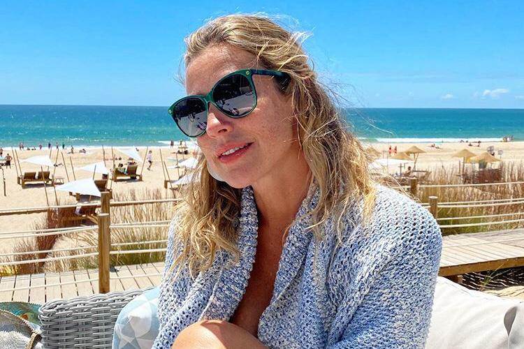 Após ter teste de coronavírus negativo, Luana Piovani faz sua primeira viagem: “Eu mereço”