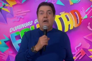O apresentador Fausto Silva, durante o programa deste último domingo (19) - Reprodução: TV Globo
