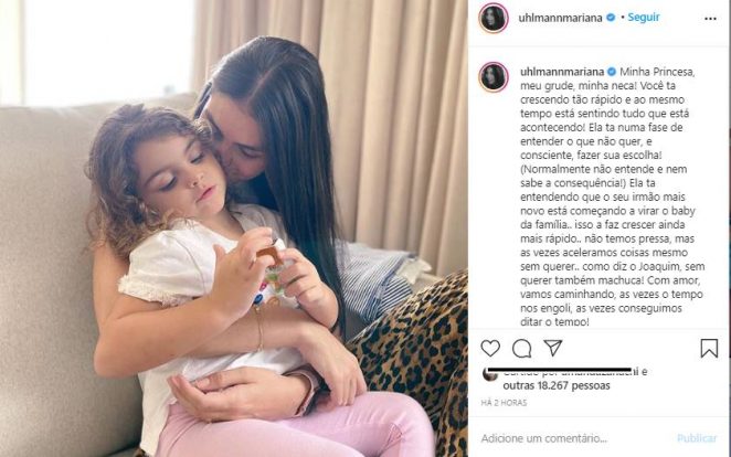 Mariana Uhlmann mostra registro com a filha e diz: "Crescendo tão rápido"