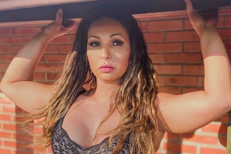 Valesca Popozuda revela momentos de pânico por conta de depressão