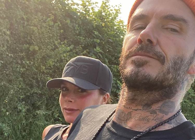 David e Victoria Beckham comemoram 21 anos de casados com homenagens em rede social