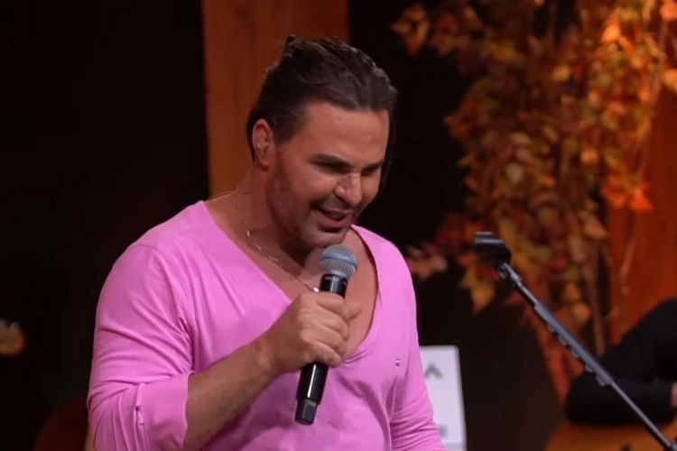 O cantor sertanejo Eduardo Costa - Reprodução: YouTube O cantor sertanejo Eduardo Costa - Reprodução: YouTube