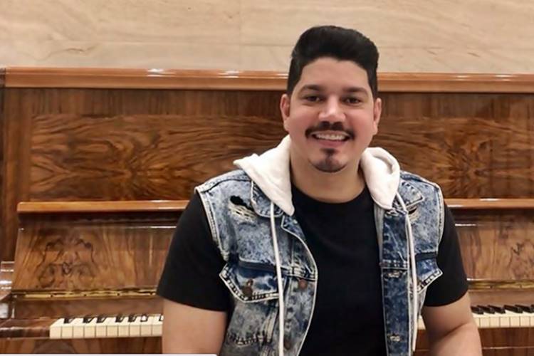 Sertanejo Diego, dupla de Henrique, comemora vitória da mãe contra a Covid-19: “Milagre - Foto: Reprodução/Instagram@diego_hed